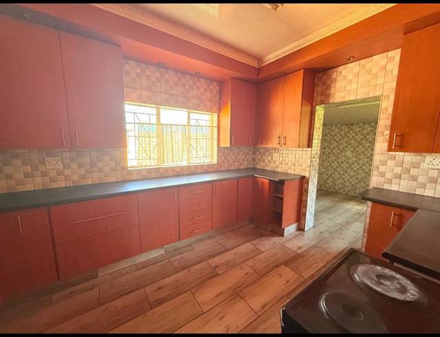 3 BEDROOM HOUSE FOR SALE IN VANDERBIJLPARK CW 3